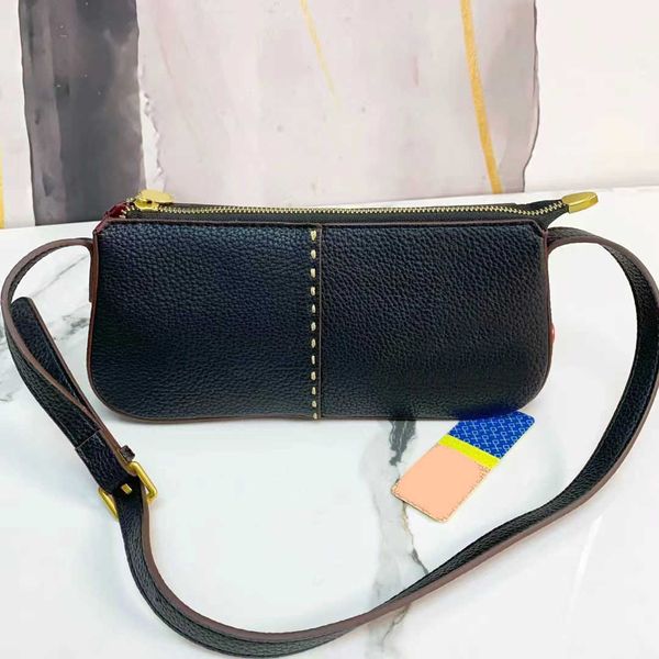 designer luxury women the tote bag fashion versatile handbags shoulder crossbody bags purse tories totes large capacity saddle wallets 7a ph
designer luxury women the tote bag fashion versatile handbags shoulder crossbody bags purse tories totes large capacity saddle wallets 7a ph