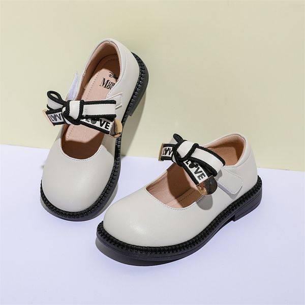 disney sandals 2022 new summer girls' princess shoes lolita middle-aged children's short-heeled, Black;red
disney sandals 2022 new summer girls' princess shoes lolita middle-aged children's short-heeled, Black;red