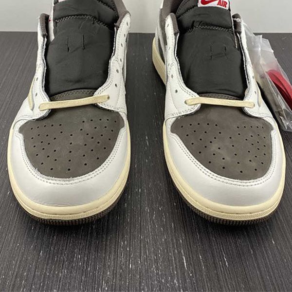 roller shoes casual shoes sneakers trainers sneaker kicks with original box travis scotts x air 1 low reverse mocha dm7866-162 1s i women me
roller shoes casual shoes sneakers trainers sneaker kicks with original box travis scotts x air 1 low reverse mocha dm7866-162 1s i women me