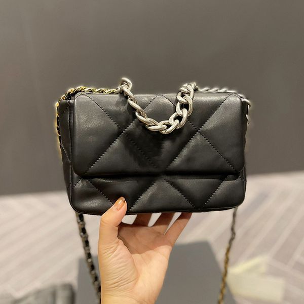 womens classic mini flap 19 quilted bags lmabskin real leather chain handle totes aged silver gold metal hardware chain crossbody shoulder d
womens classic mini flap 19 quilted bags lmabskin real leather chain handle totes aged silver gold metal hardware chain crossbody shoulder d