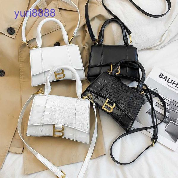 hourglass bag balenciga shoulder bags price ins niche high sense small bag female 2022 new fashion versatile b
hourglass bag balenciga shoulder bags price ins niche high sense small bag female 2022 new fashion versatile b