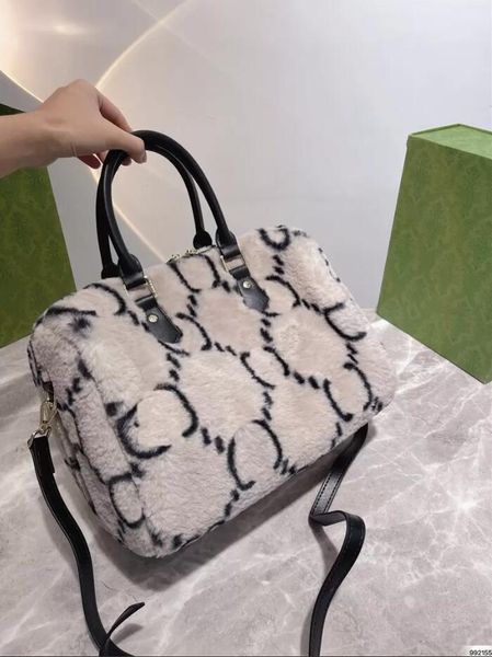 super soft plush bag pillow shape women's large-capacity handbag classic printing black and grey white fashion boston bags
super soft plush bag pillow shape women's large-capacity handbag classic printing black and grey white fashion boston bags