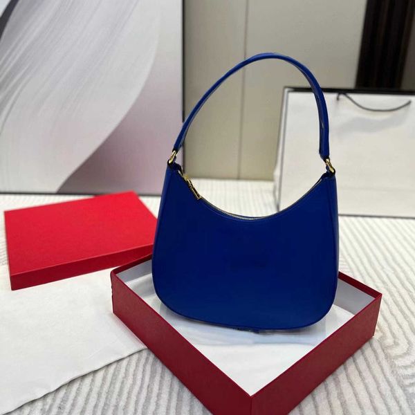 shoulder bags 2022 new crescent bag underarm rivet hand fashion solid color simple shoulder female commuting
shoulder bags 2022 new crescent bag underarm rivet hand fashion solid color simple shoulder female commuting