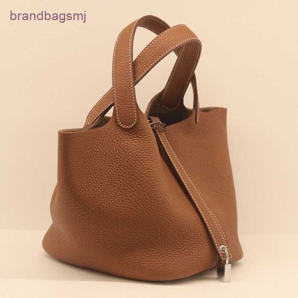 bags herme handmade vegetable basket bag for women 2022 new high-end togo first layer cowhide hand wax line leather bucket
bags herme handmade vegetable basket bag for women 2022 new high-end togo first layer cowhide hand wax line leather bucket