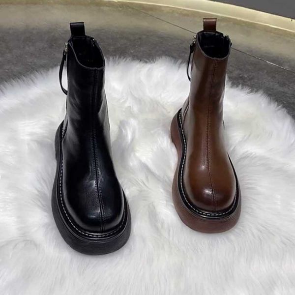 boots thick heel platform chelsea for women fashion zipper design winter round nose new pu leather riding 220901, Black
boots thick heel platform chelsea for women fashion zipper design winter round nose new pu leather riding 220901, Black