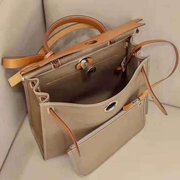 hermee designer 2022 bag herbag 2022 new type messenger hand canvas collage cowhide shoulder leisure hand
hermee designer 2022 bag herbag 2022 new type messenger hand canvas collage cowhide shoulder leisure hand