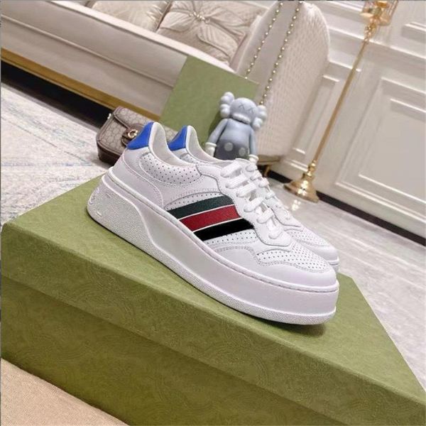 male and female designers outdoor casual shoes running shoes luxury retro thick-soled printing with high white leather sneakers size 35 - 45, Black
male and female designers outdoor casual shoes running shoes luxury retro thick-soled printing with high white leather sneakers size 35 - 45, Black