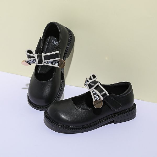 disney sandals 2022 new summer girls' princess shoes lolita middle-aged children's short-heeled round-toe bow, Black;red
disney sandals 2022 new summer girls' princess shoes lolita middle-aged children's short-heeled round-toe bow, Black;red