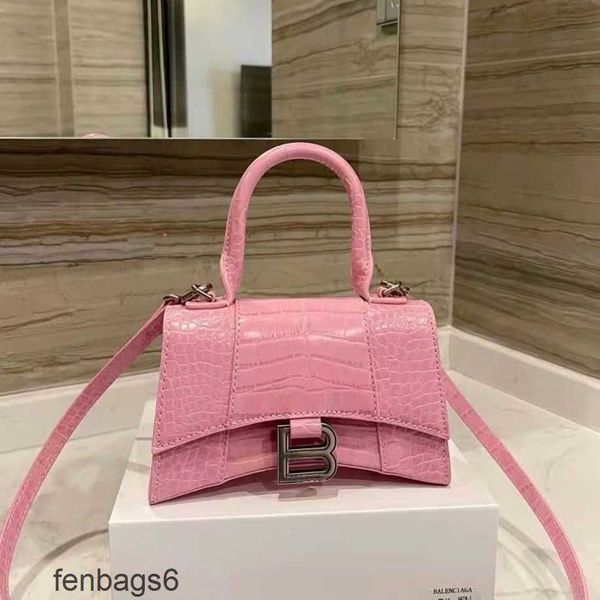 balenciga 2022 bag shoulder bags designer leather crocodile hourglass fashionable versatile popular handbag single
balenciga 2022 bag shoulder bags designer leather crocodile hourglass fashionable versatile popular handbag single