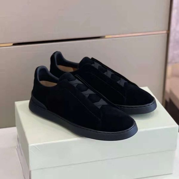 new-style casual shoes men's junior sneakers fun vieira flat black suede leather calfskin luxury designer shoe trainers elastic band
new-style casual shoes men's junior sneakers fun vieira flat black suede leather calfskin luxury designer shoe trainers elastic band