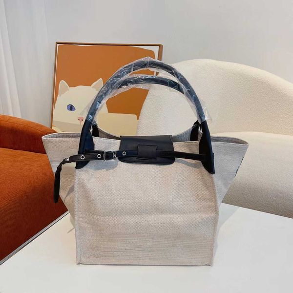 shoulder bags 2022 new autumn and winter fashion tote letter canvas shopping mummy one handbag large capacity beach
shoulder bags 2022 new autumn and winter fashion tote letter canvas shopping mummy one handbag large capacity beach