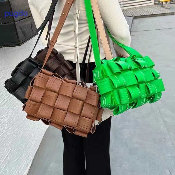 botte brick cassette shoulder bag botte hands veneonline shop tassel woven pillow small square 2022 spring fa rainbow
botte brick cassette shoulder bag botte hands veneonline shop tassel woven pillow small square 2022 spring fa rainbow