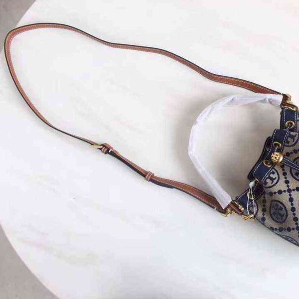 tory tote bag tb handbag luxury capacity torrys shoulder packs burchs messenger bags crossbody tbs ladies shopping handbags zhouzhoubao123 6
tory tote bag tb handbag luxury capacity torrys shoulder packs burchs messenger bags crossbody tbs ladies shopping handbags zhouzhoubao123 6