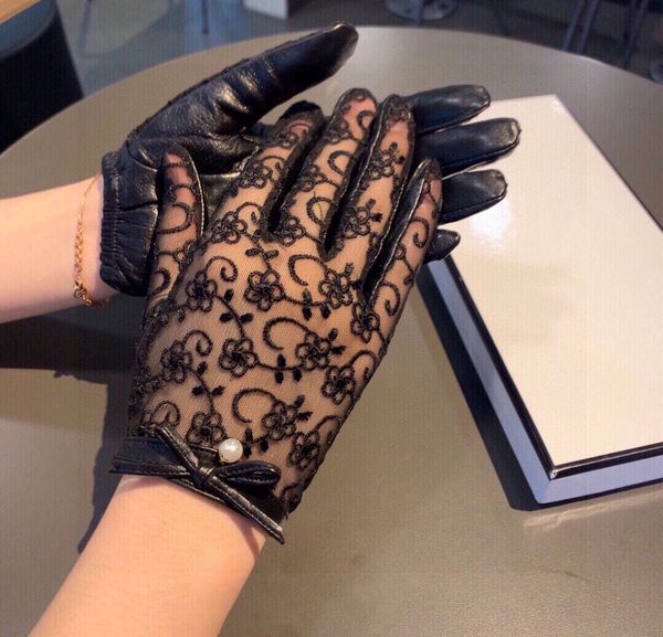 five fingers gloves ch designer gloves leather glove ladies sheepskin lace winter mitten for women official replica counter quality european, Blue;gray
five fingers gloves ch designer gloves leather glove ladies sheepskin lace winter mitten for women official replica counter quality european, Blue;gray