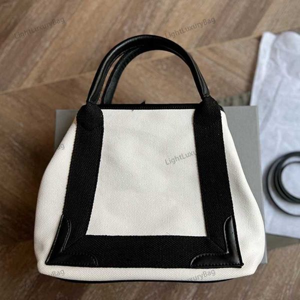 5a shoulder totes bag canvas tote designer quality crossbody classic black and white for women famous brand shopping purses 220302
5a shoulder totes bag canvas tote designer quality crossbody classic black and white for women famous brand shopping purses 220302