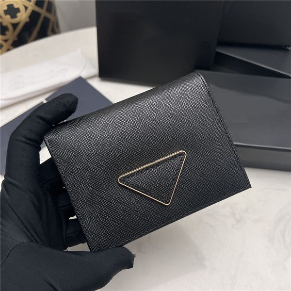 vintage leather wallets folding purses money clips card holder coin bag interior slot pocket short wallet with box, Red;black
vintage leather wallets folding purses money clips card holder coin bag interior slot pocket short wallet with box, Red;black