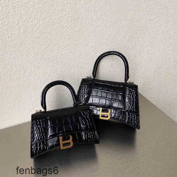 balenciga bag bags purses women classic hourglass leather crocodile pattern messenger fashion one shoulder flip small square uiu0
balenciga bag bags purses women classic hourglass leather crocodile pattern messenger fashion one shoulder flip small square uiu0