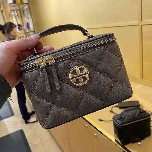 tory tote bag tb handbag luxury capacity torrys shoulder packs burchs messenger bags crossbody tbs ladies shopping handbags zhouzhoubao123 t
tory tote bag tb handbag luxury capacity torrys shoulder packs burchs messenger bags crossbody tbs ladies shopping handbags zhouzhoubao123 t