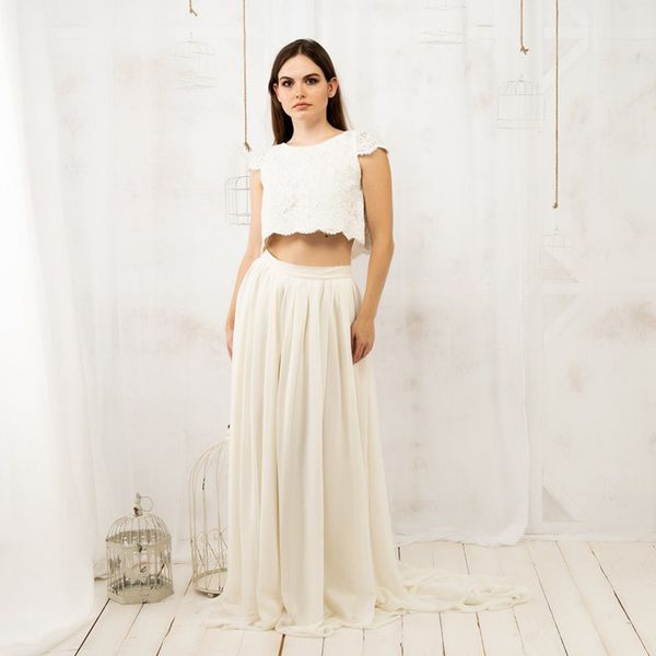 chic two piece boho wedding dress 2022 lace crop beach bridal dresses floor length chiffon vestios de novia bohemian robe de mariee women br, White
chic two piece boho wedding dress 2022 lace crop beach bridal dresses floor length chiffon vestios de novia bohemian robe de mariee women br, White