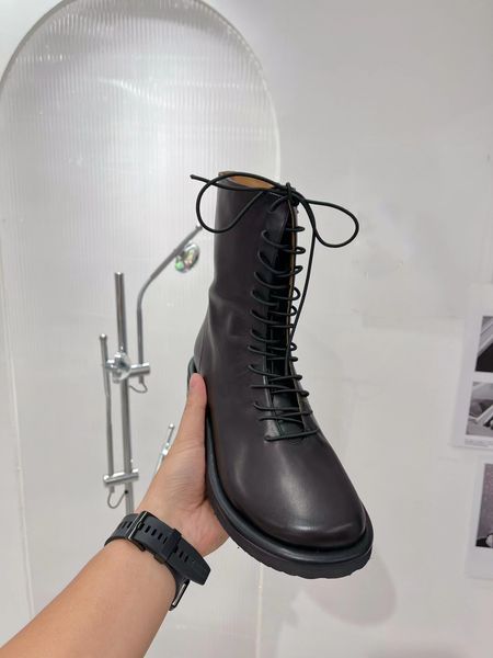 women's shoes flat with boots summer shallow classics black whith&yollow genuine leather single shoes size 35-40
women's shoes flat with boots summer shallow classics black whith&yollow genuine leather single shoes size 35-40