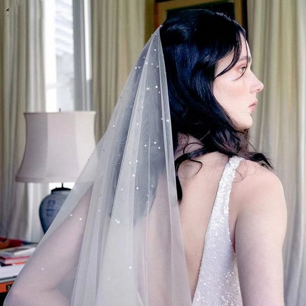 synthetic crystal handmade no hair comb double layer u shape bridal long white wedding veil zd133, Black
synthetic crystal handmade no hair comb double layer u shape bridal long white wedding veil zd133, Black