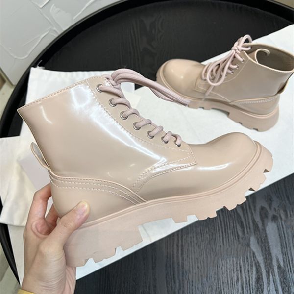 black beige alexander wander boots classic leather women booties black white pink mc platforms queens chunky heel ankle boot ladies thick bo
black beige alexander wander boots classic leather women booties black white pink mc platforms queens chunky heel ankle boot ladies thick bo