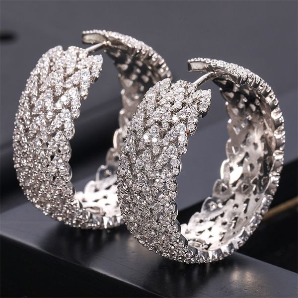 hoop huggie janeklly trendy geometric aretes aros earrings for women accessories cubic zirconia jewelry pendientes mujer moda 220924, Golden;silver
hoop huggie janeklly trendy geometric aretes aros earrings for women accessories cubic zirconia jewelry pendientes mujer moda 220924, Golden;silver