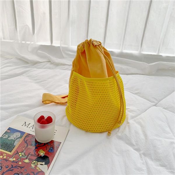 evening bags 2022 spring pleated literary shoulder bag hollow casual canvas personalized messenger handbags women designer
evening bags 2022 spring pleated literary shoulder bag hollow casual canvas personalized messenger handbags women designer
