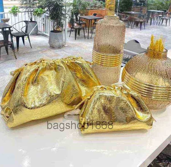 handbags brand genuine leather cloud bag retro underarm luxury gold glitter laser tote pleated dumpling handbag clutch 220516
handbags brand genuine leather cloud bag retro underarm luxury gold glitter laser tote pleated dumpling handbag clutch 220516