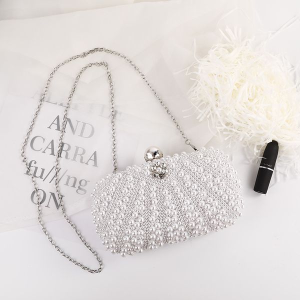 european and ameri canclassic style luxury bag trend temperament pearl evening bags chain shoulder elegant ladies exquisite hand
european and ameri canclassic style luxury bag trend temperament pearl evening bags chain shoulder elegant ladies exquisite hand