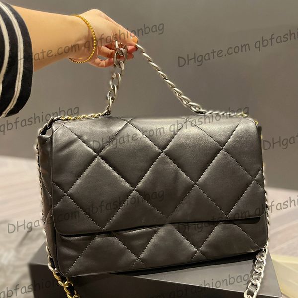 womens 19 series lambskin black bags maxi/jumbo/medium/mini classic flap quilted with serial number aged silver metal chain crossbody handba
womens 19 series lambskin black bags maxi/jumbo/medium/mini classic flap quilted with serial number aged silver metal chain crossbody handba