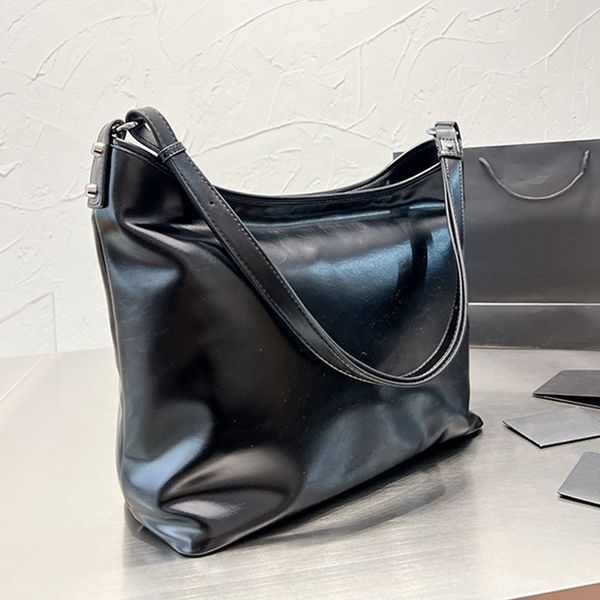 evening bag bag34cm vertical axillary bag shoulder shopping handbags woman tote purse zipper large capacity shiny leather super big silver
evening bag bag34cm vertical axillary bag shoulder shopping handbags woman tote purse zipper large capacity shiny leather super big silver