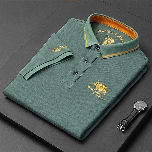 men's polos summer men polo shirts turn-down collar short sleeve men embroidered solid shirts man polo t-shirt for men clothing 220927, White;black 
men's polos summer men polo shirts turn-down collar short sleeve men embroidered solid shirts man polo t-shirt for men clothing 220927, White;black