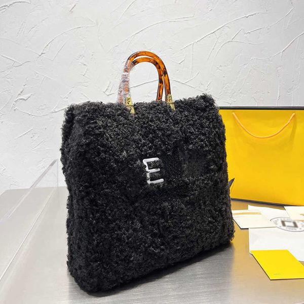 totes fenbag sunshine tote bag plush designer handbag women large capacity shopping bags tortoiseshell handle crossbody bags purse 220921
totes fenbag sunshine tote bag plush designer handbag women large capacity shopping bags tortoiseshell handle crossbody bags purse 220921