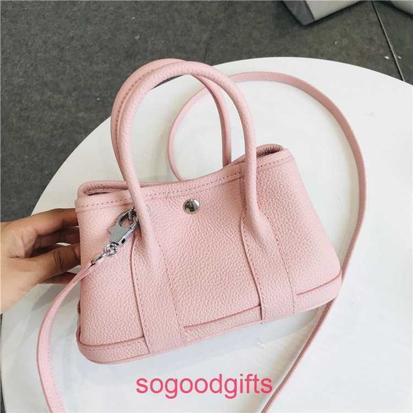 garden party bags women crossbody herme designer tote handbags 2022 new garden bag mini 20cm small bag head layer cowhide one sh
garden party bags women crossbody herme designer tote handbags 2022 new garden bag mini 20cm small bag head layer cowhide one sh