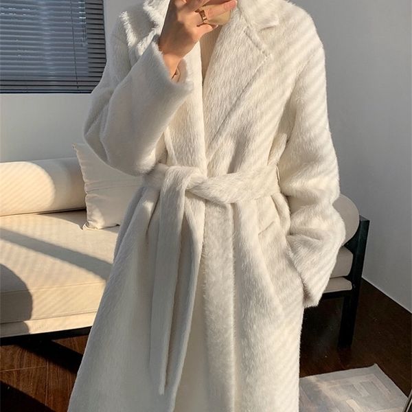 womens fur faux cashmere coat womens midlength autumn and winter highend hepburn style alpaca wool women 220927, Black
womens fur faux cashmere coat womens midlength autumn and winter highend hepburn style alpaca wool women 220927, Black
