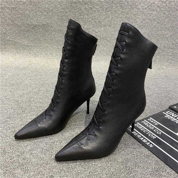 boots spring/autumn pointed toe women casual shoes ankle breathable thin heel 220901, Black
boots spring/autumn pointed toe women casual shoes ankle breathable thin heel 220901, Black