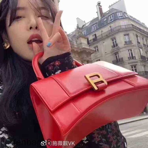 balenciga purses bag classic bags hourglass women leather crocodile pattern messenger fashion one shoulder flip small square 4b6w
balenciga purses bag classic bags hourglass women leather crocodile pattern messenger fashion one shoulder flip small square 4b6w