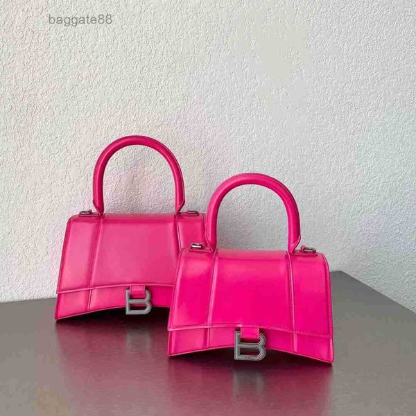 hourglass 2022 letter designer b bags buckle bbbalencaig'as fashion home trend leather crocodile pattern single shoulder portable mess
hourglass 2022 letter designer b bags buckle bbbalencaig'as fashion home trend leather crocodile pattern single shoulder portable mess