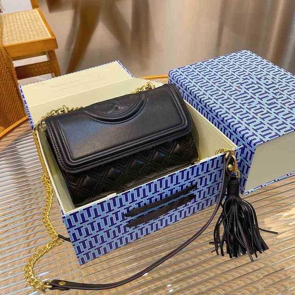 torys handbags designer women's burchs 2022 fleming single messenger sheepskin tassel chain small square lingge tofu bag shoulder cross
torys handbags designer women's burchs 2022 fleming single messenger sheepskin tassel chain small square lingge tofu bag shoulder cross