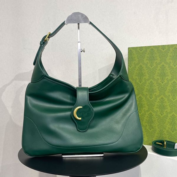 axillary clutch bags shoulder attach tote bag handbag underarm hobo purse pleated plain metal letter detachable belt strap large capacity ha
axillary clutch bags shoulder attach tote bag handbag underarm hobo purse pleated plain metal letter detachable belt strap large capacity ha