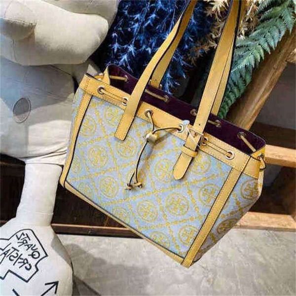 tory tote bag tb handbag luxury capacity torrys shoulder packs burchs messenger bags crossbody tbs ladies shopping handbags zhouzhoubao123 0
tory tote bag tb handbag luxury capacity torrys shoulder packs burchs messenger bags crossbody tbs ladies shopping handbags zhouzhoubao123 0
