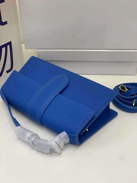 designer luxury women bags jacquemuity the tote bag jac wallet shoulder purse crossbody classic leather handbag large capacity 7a zhouzhouba
designer luxury women bags jacquemuity the tote bag jac wallet shoulder purse crossbody classic leather handbag large capacity 7a zhouzhouba