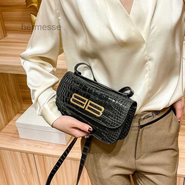 evening bags balencaigass designer handbag 2022 spring summer new fashion armpit chain small square crocodile pattern womens single shoulder
evening bags balencaigass designer handbag 2022 spring summer new fashion armpit chain small square crocodile pattern womens single shoulder
