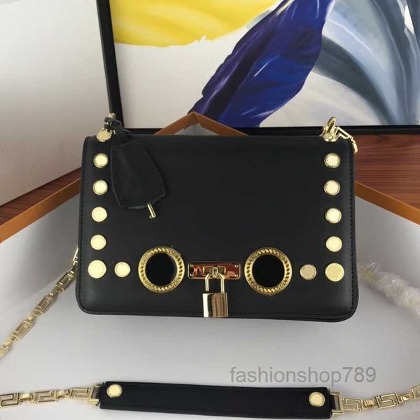 evening bags handbags crossbody bag 7a genuine leather shoulder bags purse wallet quality plain rivet head portrait metal hardware
evening bags handbags crossbody bag 7a genuine leather shoulder bags purse wallet quality plain rivet head portrait metal hardware