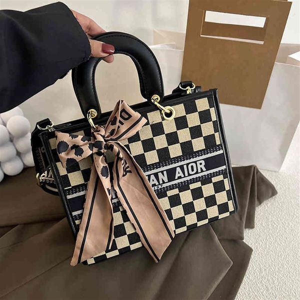 designer bags autumn and winter portable one shoulder bag women's new fashion large capacity high-grade sense of foreign styl314j
designer bags autumn and winter portable one shoulder bag women's new fashion large capacity high-grade sense of foreign styl314j