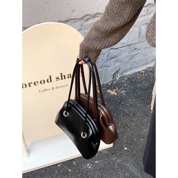waist bag brand korean designer's new clip on shoulder armpit bag multi-functional women's bag is fashionable and simple
waist bag brand korean designer's new clip on shoulder armpit bag multi-functional women's bag is fashionable and simple