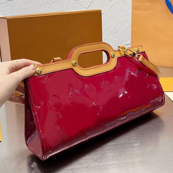 designer mini tote bag crossbody bag shoulder handbag purse patent leather imprint letters plain print detachable belt strap flap lady envel
designer mini tote bag crossbody bag shoulder handbag purse patent leather imprint letters plain print detachable belt strap flap lady envel