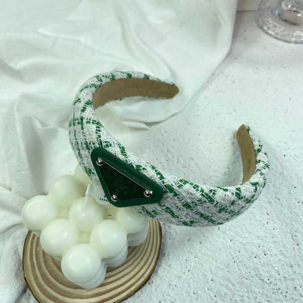 vintage designer brand letter printing headband turban womens twist plush leather fine hairbands bandana women luxury sport headwrap hair ac, Silver
vintage designer brand letter printing headband turban womens twist plush leather fine hairbands bandana women luxury sport headwrap hair ac, Silver