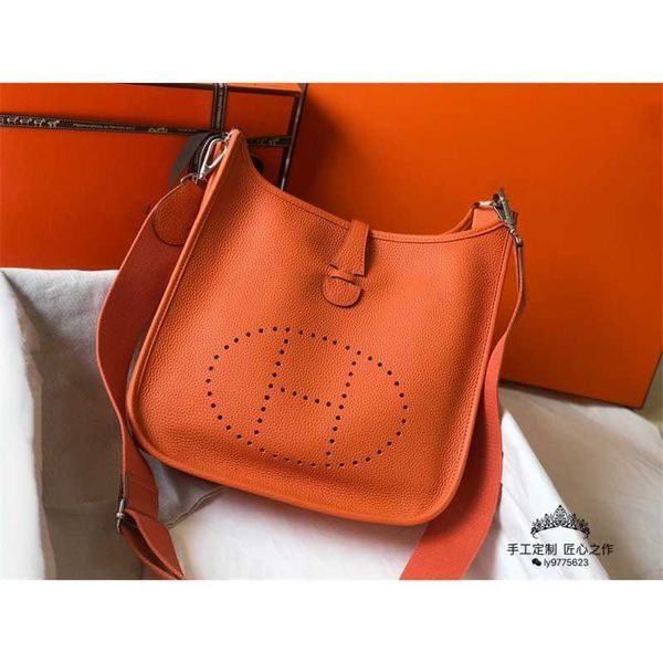 herme evelyn bags handbags all manual wax thread hand sewn 17cm tc cow leather one shoulder diagonal women's orange size17cm
herme evelyn bags handbags all manual wax thread hand sewn 17cm tc cow leather one shoulder diagonal women's orange size17cm